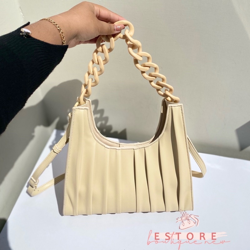 Chain Handle Pleated Bag