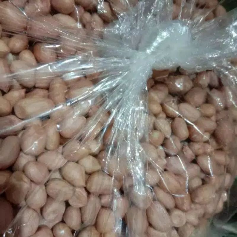 

kacang tanah lokal 1/2 kg
