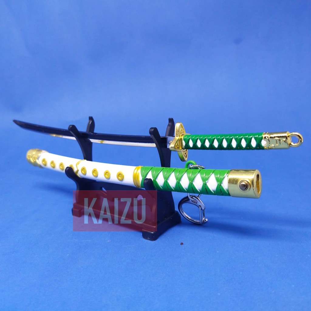 Gantungan Kunci Anime One Piece Miniatur pedang Katana Yamaoroshi Tashigi