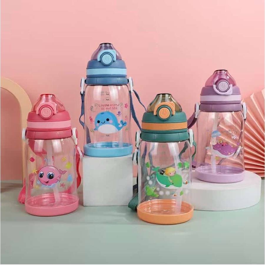 BOTOL MINUM ANAK LUCU IMUT KARAKTER BINATANG LAUT SLY2667 UKURAN 550 ML PLUS TALI PANJANG BPA FREE