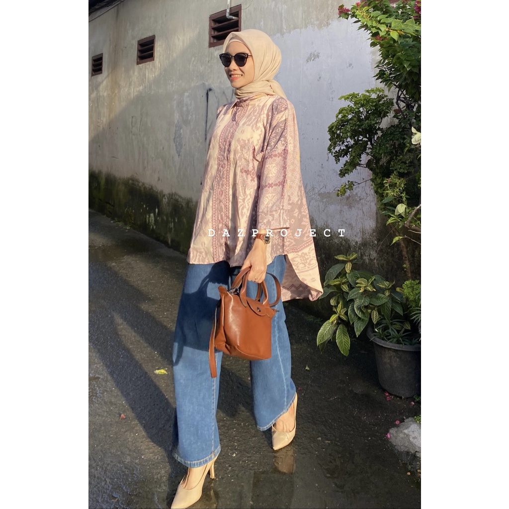 Anindya Shirt Kemeja Oversized Motif wanita tangan 3/4 kemeja kerja wanita LD 135 Kemeja Oversized by DAZPROJECT