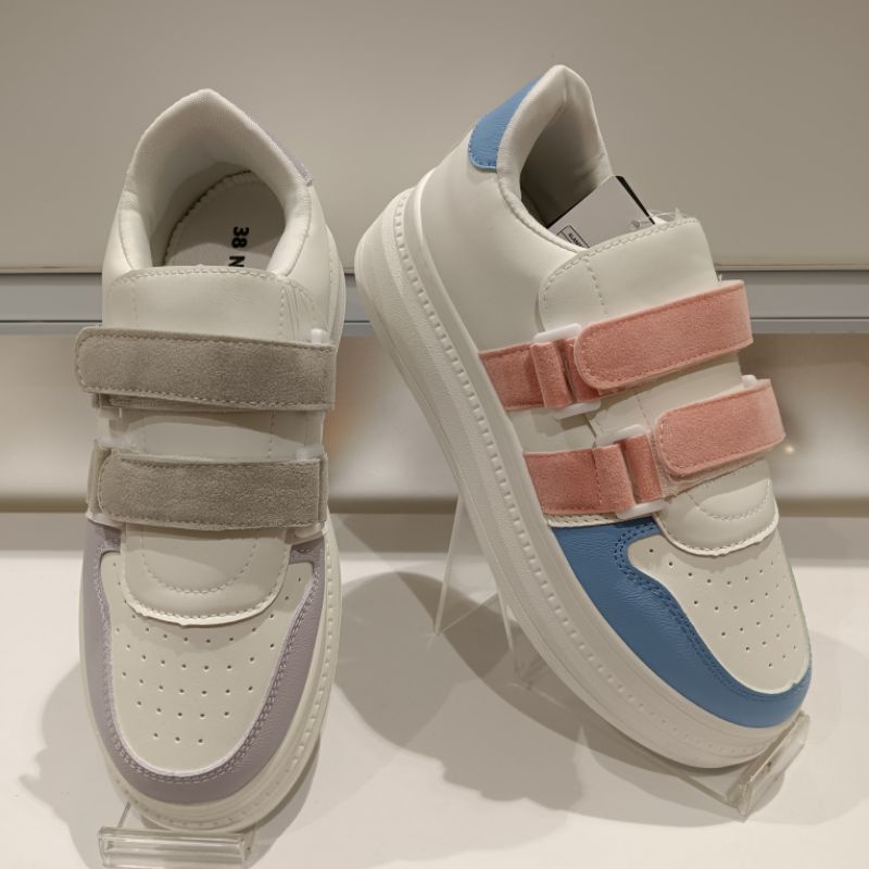 Nevada sneakers wanita branded Matahari