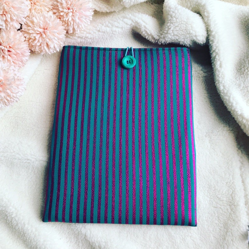 Magenta meet Teal book sleeve (vertikal)