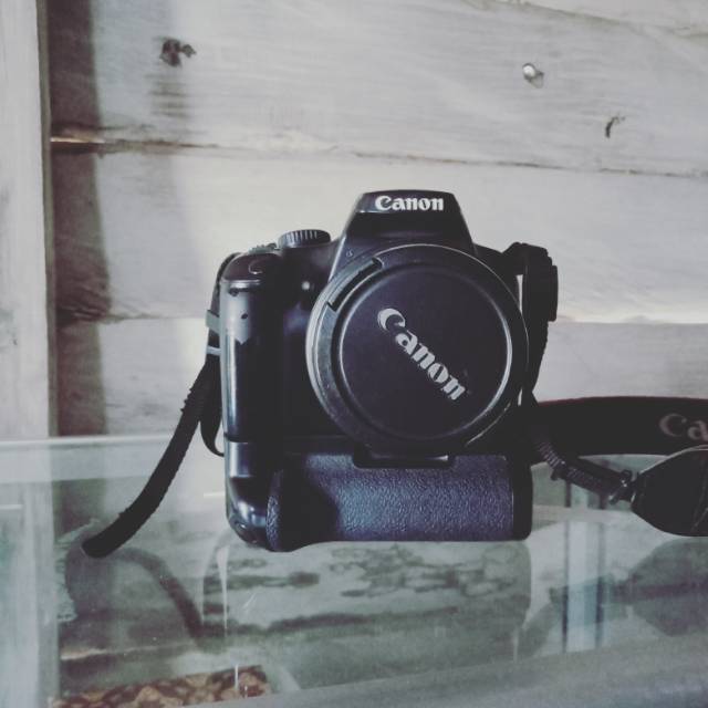 Kamera canon 1000d