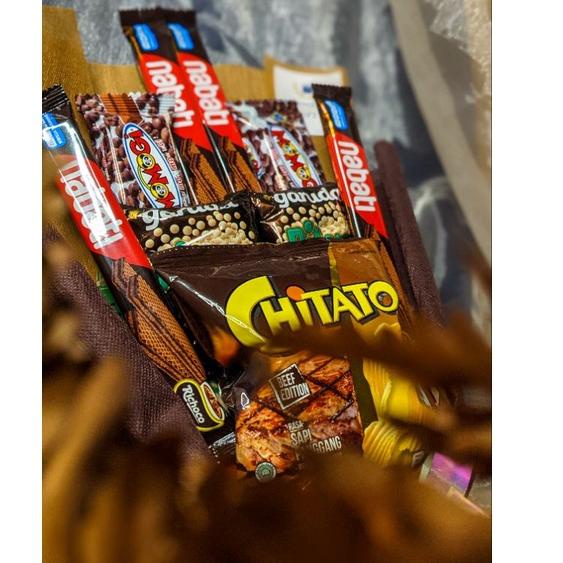 

hxg-09 [incrediblegifts.id] Snack Bouquet/Bucket Brown Series / Hampers/ gifts/ buket/ kado/ wisuda/ anniversary/ ulang tahun untuk cewek dan cowok ##