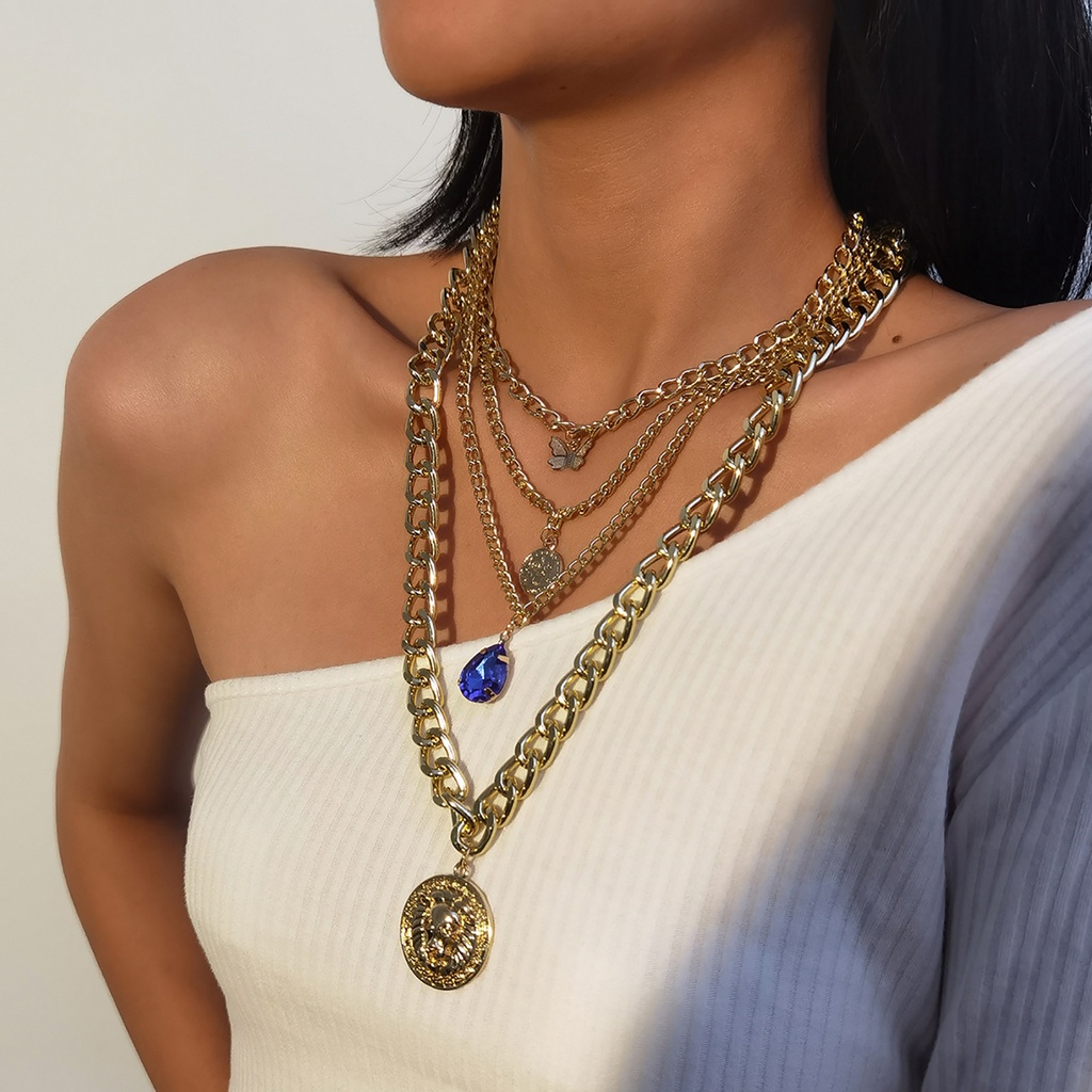 Hu Hu Hu Hu Hu Alat Bantu Pasang Kacamata♡ 4pcs Kalung Klavikula Desain Kupu-Kupu Gaya Retro Untuk Wanita