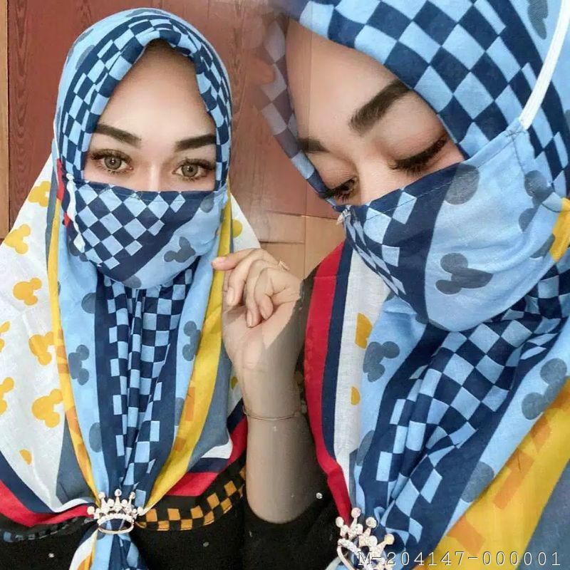 HIJAB WANITA SEGI EMPAT SET MASKER VOAL VBOU-077Variasi：MONOCHROME, MICKEY BLUE, ABSTRAK PINK
(Silak