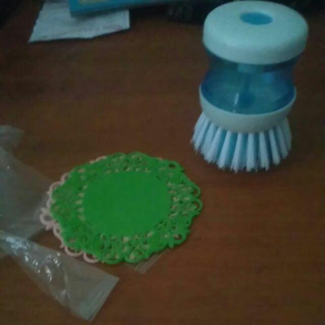 Penyangga Tempat Tutup Panci Pisau Plastik Penghias Dapur Murah