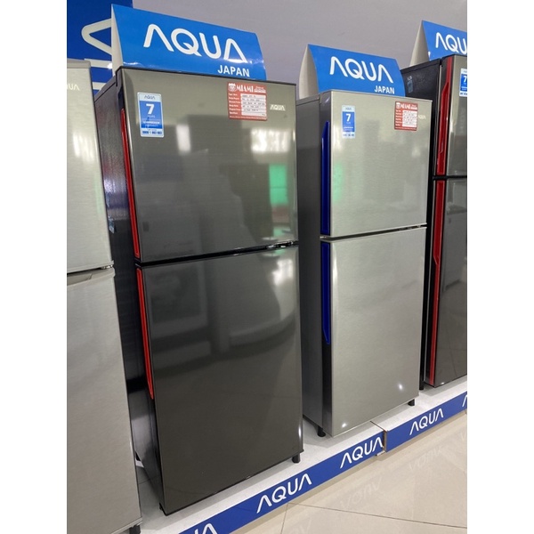 AQUA AQR-D261 / AQRD261 Lemari Es 2 Pintu 120 Watt 223 Liter