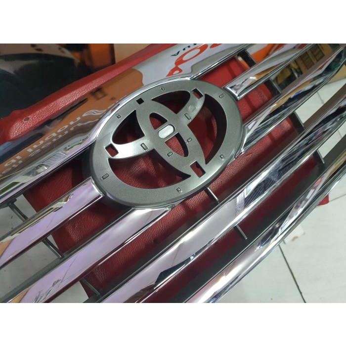 GRILL FORTUNER VNT baru