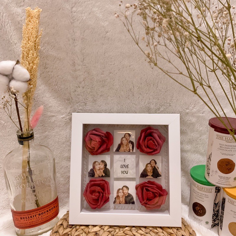 PHOTO BOX WITH ROSE FOAM