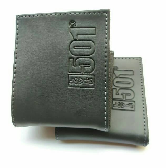 Dompet pria lipat