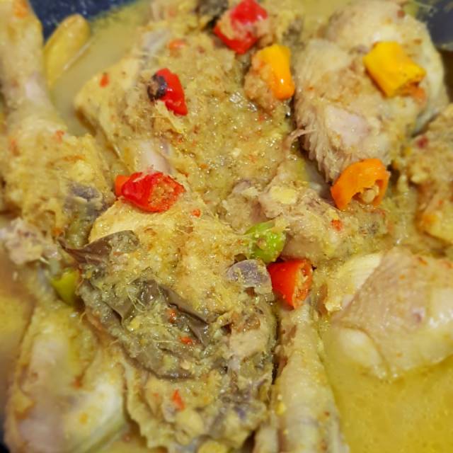 

Ayam Ungkep Lengkuas Dower