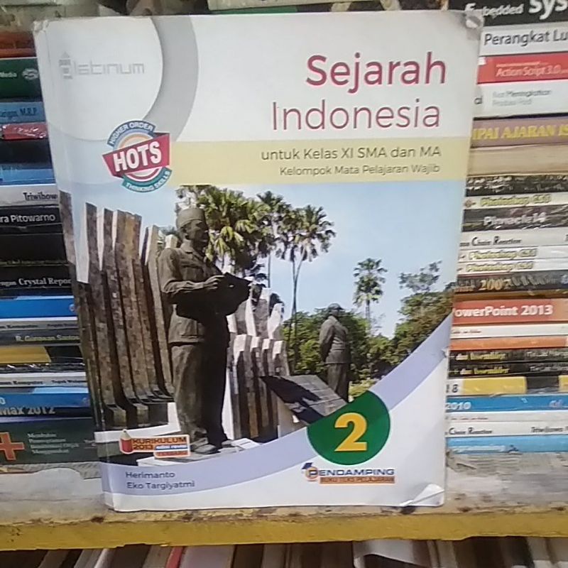 Buku MAPEL HOTS SMU XI