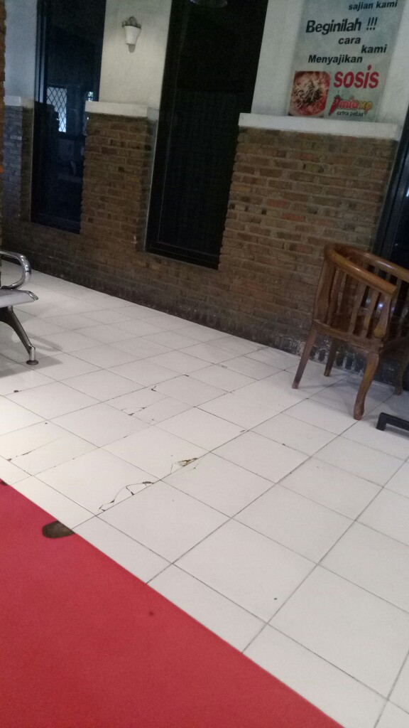 Set 5pcs Sedotan Minuman Dengan Bahan Stainless Steel Dan Warna Putih Stainless Steel Straw Straws