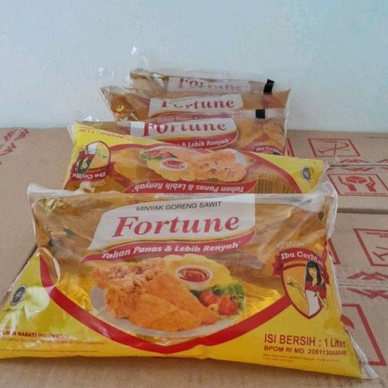 

Fortune bantal minyak goreng 1liter