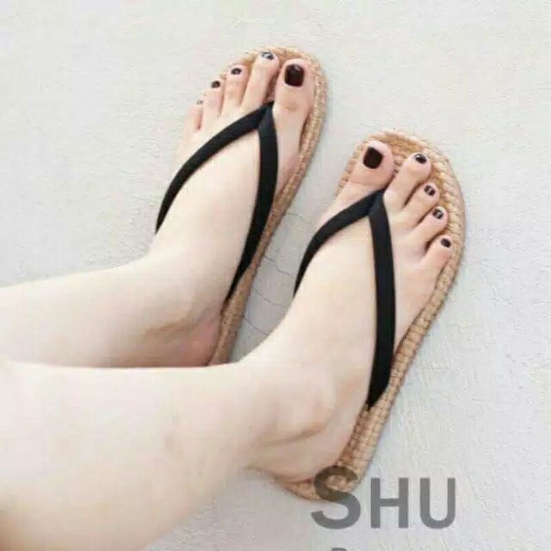 sandal jepit suede