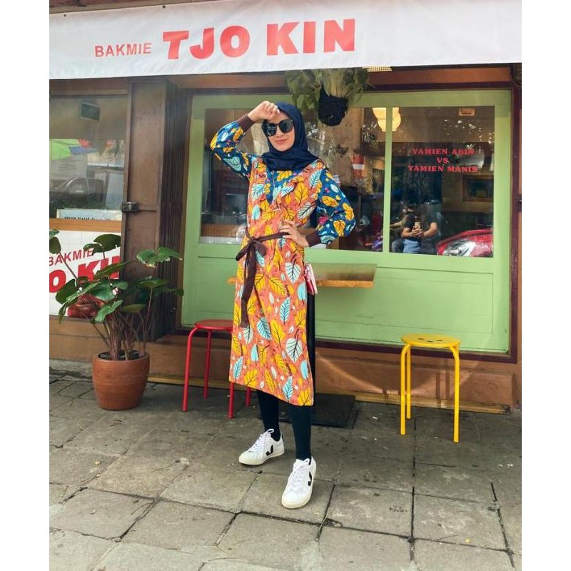 Monel leaf print midi dress