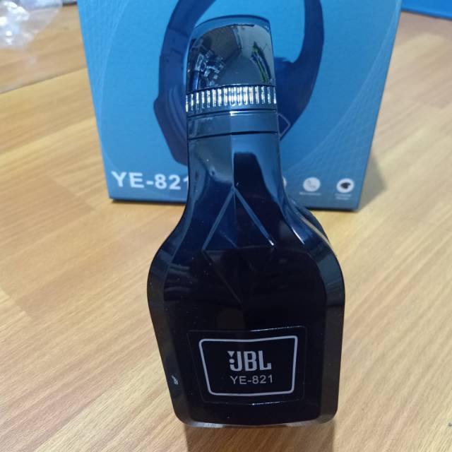 HARDPHONE BLUETOOTH/WIRELESS YE -821.MEGA BASS