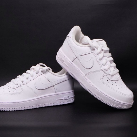 Air Force 1 Triple White