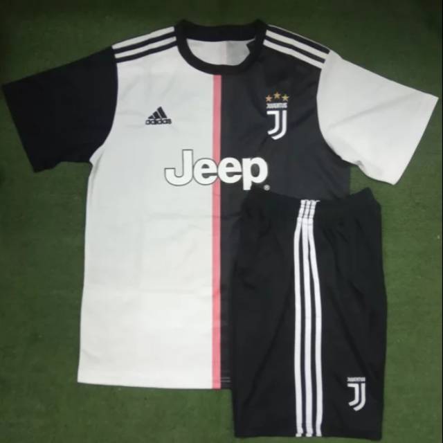 Jersey Bola Juventus Home 2019 / Stelan jersey