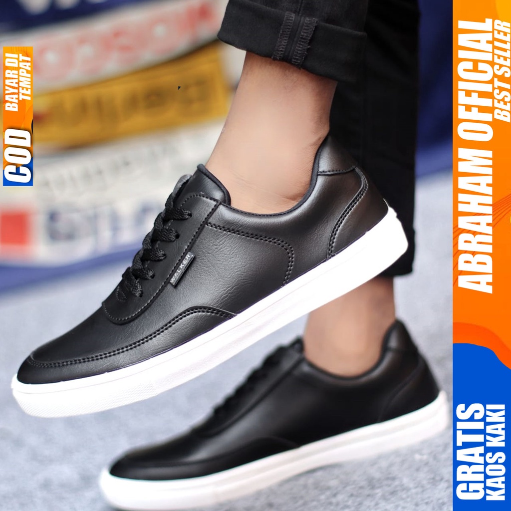 Sepatu Casual Pria Sneakers Hitam Kasual Kulit Pu Kekinian Kerja Kuliah Kantor Fashion Shoes Terbaru