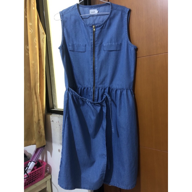 Dress/Jeans/Dewasa