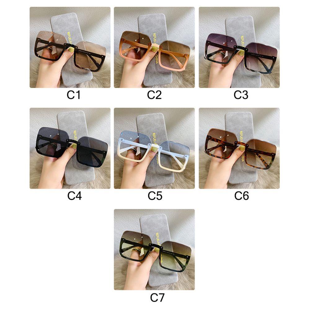 Kacamata Hitam UV400 Bentuk Kotak Oversized Gaya Vintage Klasik Untuk Wanita