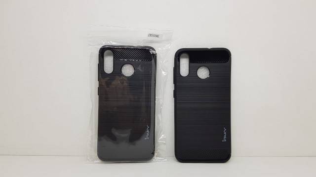 IPaky Carbon Zenfone Max M1 5.5 inchi Slim Fit Soft Case Asus ZB555KL Softshell Anti Melar