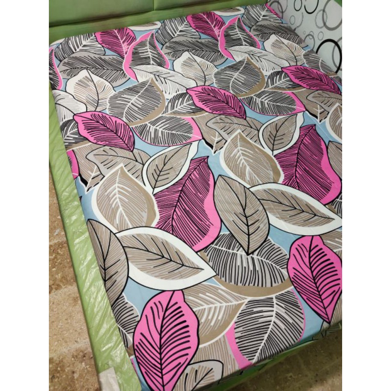Sprei Pink Leaf Daun Homemade