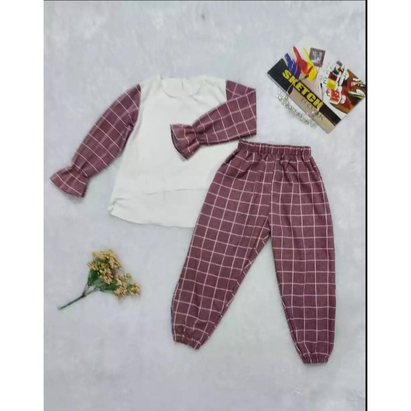 SETELAN ANAK PEREMPUAN/BAJU ANAK PEREMPUAN/SETELAN ANAK PEREMPUAN/MODEL TERBARU/SETELAN COMBI KOTAK/SET ANAK PEREMPUAN