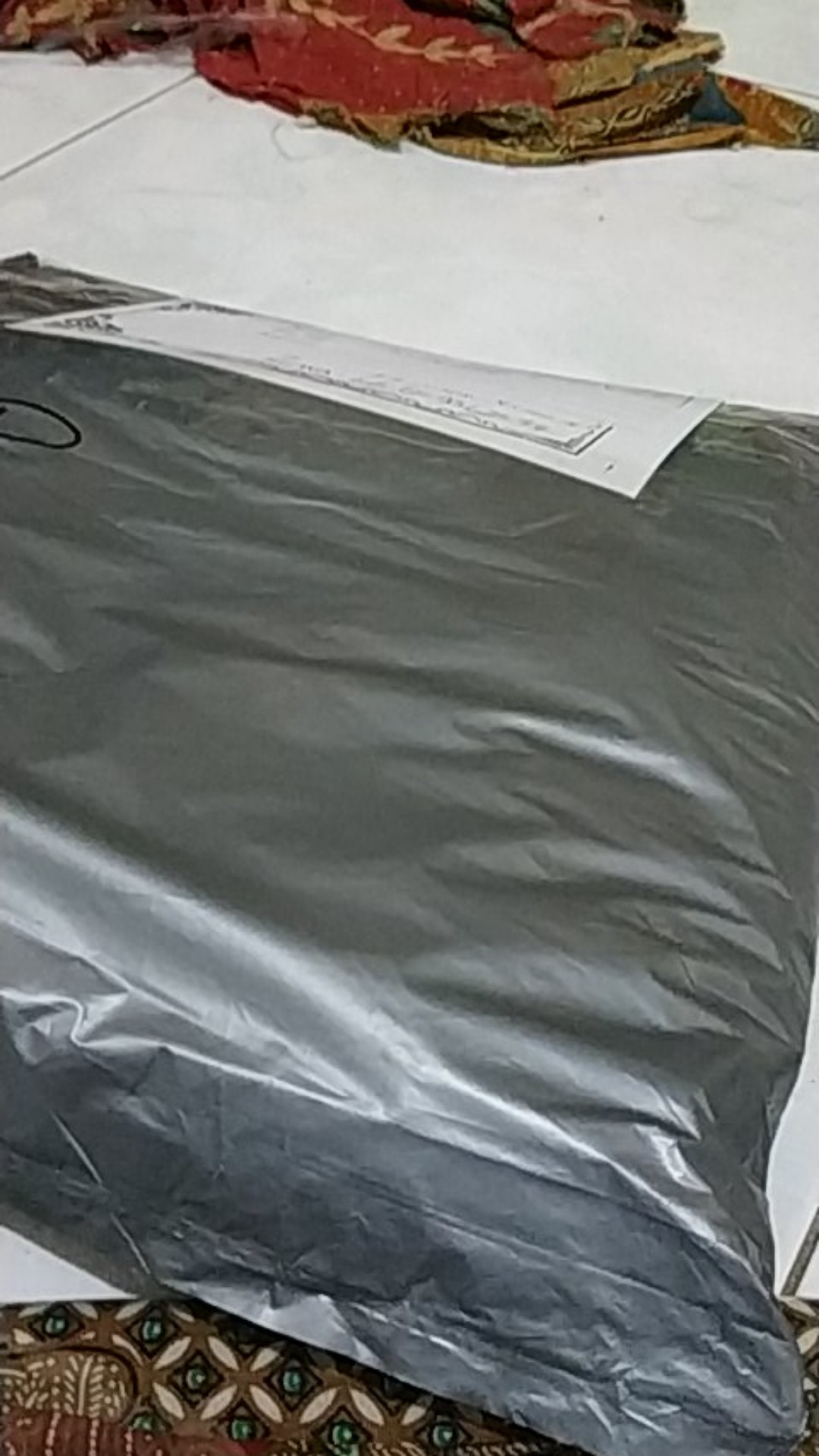 Batik Couple Keluarga Sania Ruffle Ori Ndoro Jowi Dnt Motif Mega Mendung Abu