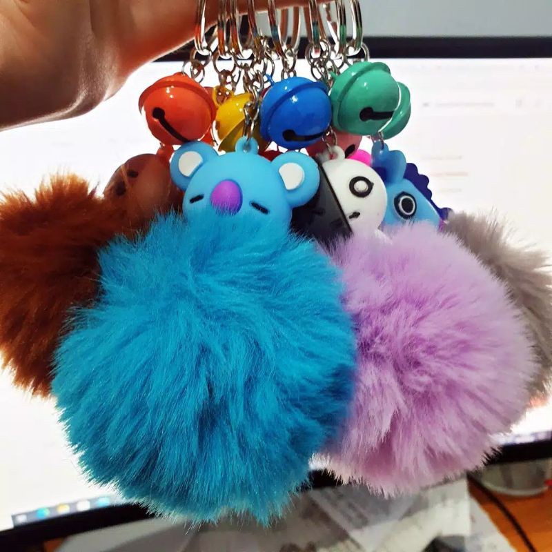 GANTUNGAN KUNCI BT21 BTS POM POM LONCENG / GANTUNGAN KUNCI BTS BT21 BULU