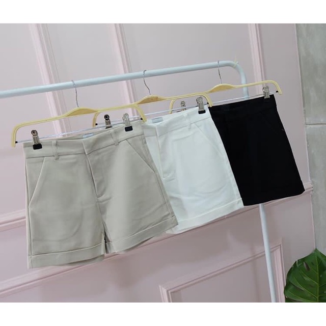JESSY HOTPANTS / HOTPANTS WANITA / HOTPANTS IMPORT / HOTPANTS PREMIUM