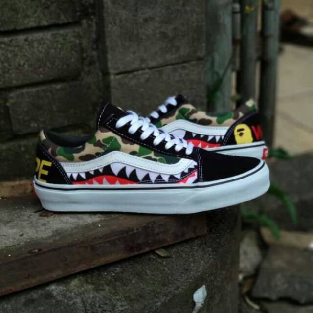 SEPATU VANS PRIA SNEAKERS SEPATU SNEAKERS SEPATU CASUAL