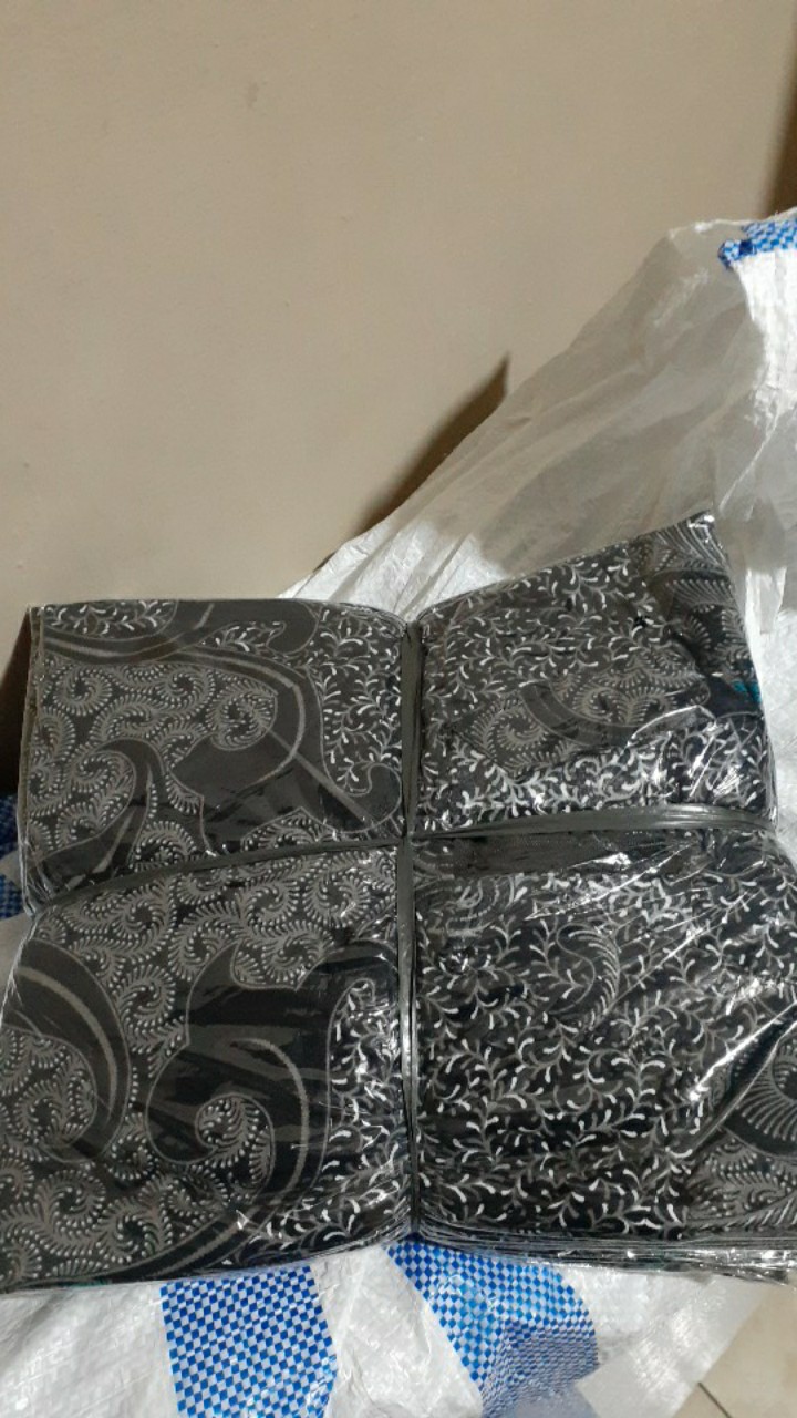 Maura Couple - Sania Ruffle Batik Couple Ori Ndoro Jowi Garansi Termurah Shopee - Batik Modern Solo