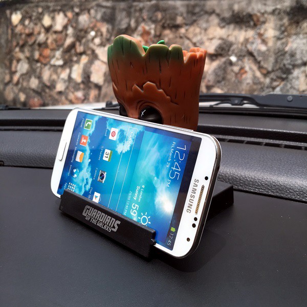 Boneka Figure Miniatur Pajangan Mobil Stand GROOT GUARDIAN OF GALAXY Goyang Kepala Shacking Head Toy