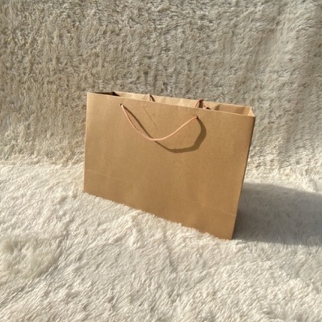 

paper bag coklat / paper bag brown craft / paper bag polos / paper bag custom / paper bag murah / paper bag ukuran 30x10x21