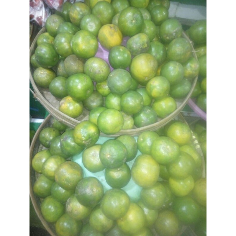 

1kg buah jeruk keprok