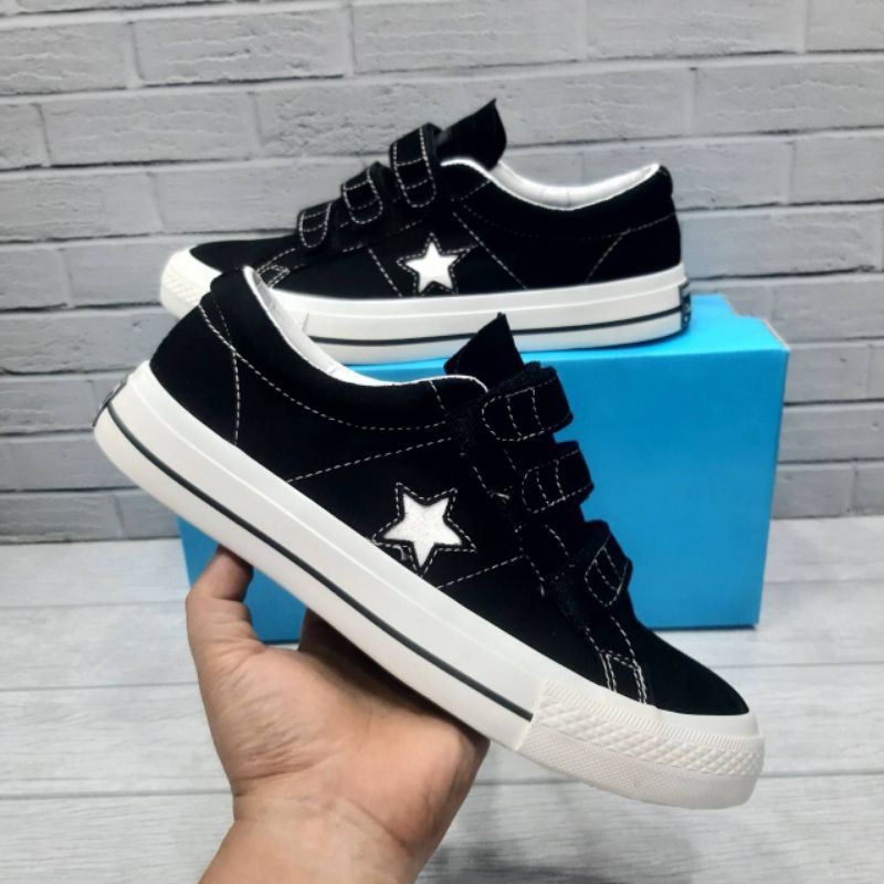 RESTOCKCONVERSE ONE STAR VELCRO PRO BLACK WHITE