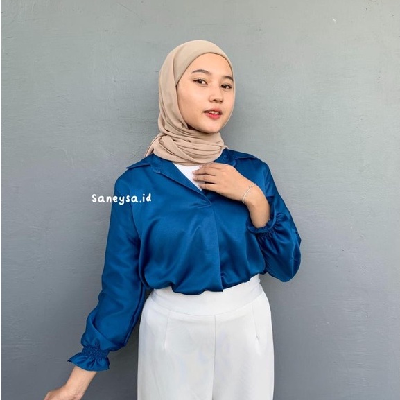 Gea Satin Blouse - Atasan Wanita Kantor Casual Lengan Panjang - Blouse Polos Wanita - V Neck Blouse - Blus Kerah Kerja - Kemeja Kerah V Neck - Blus Satin