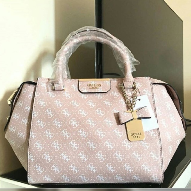 Guess Bowling signature pattern bag original authentic pink cream