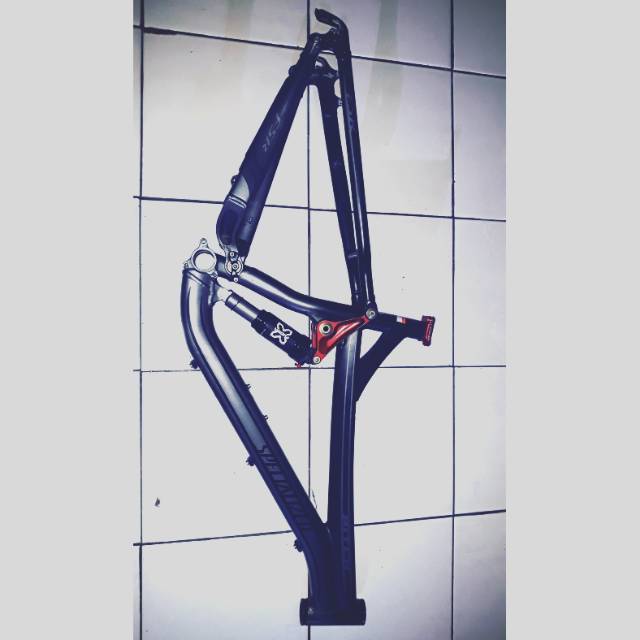 Frame Specialized Pitch