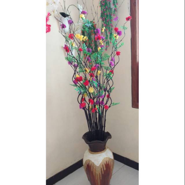 Hiasan bunga bambu ulir