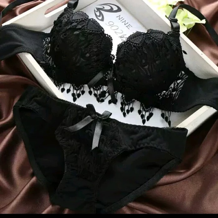 premium push up bra set