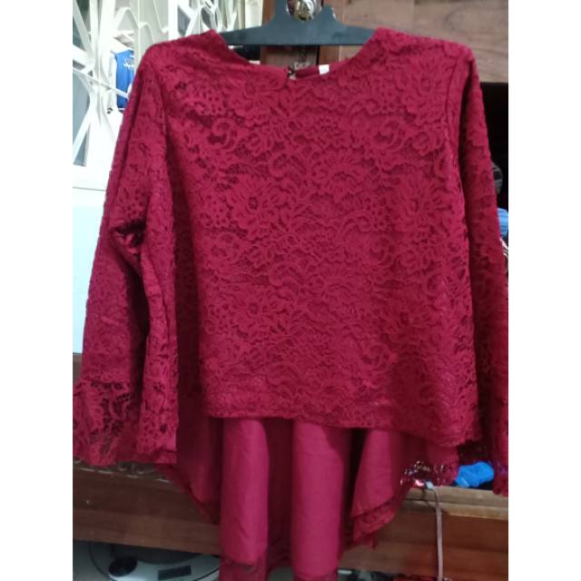 Blouse Brokat Maroon XXL