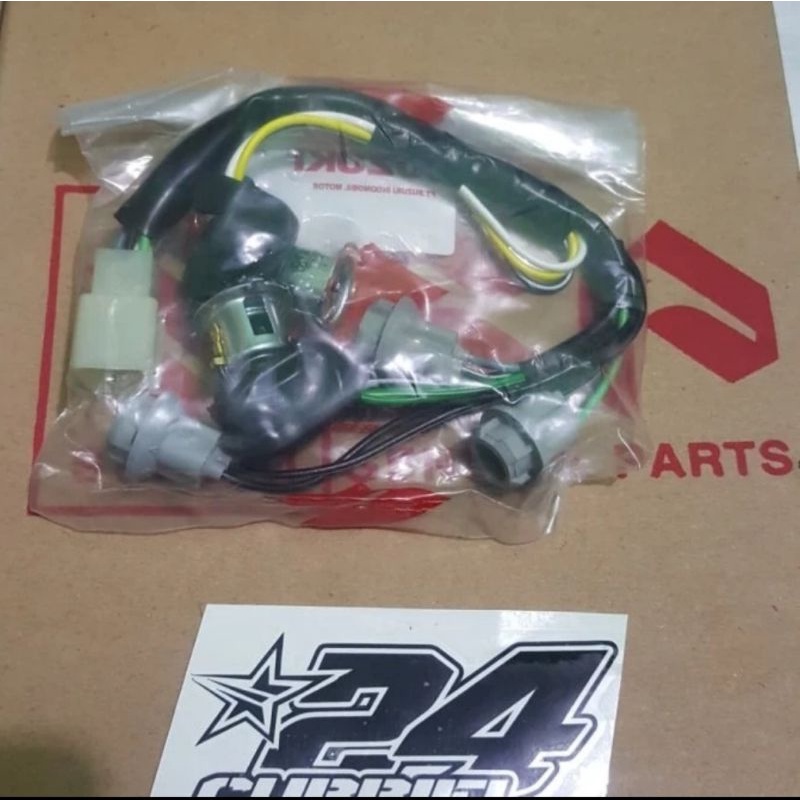 soket lampu depan satria fu facelift 2013-2015 ori sgp