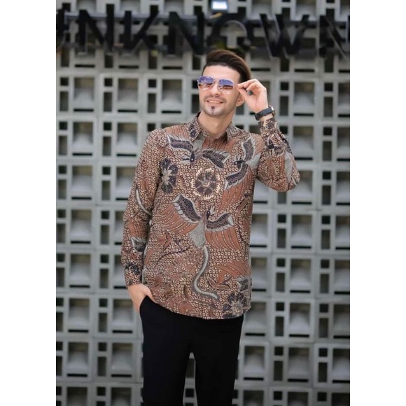 KEMEJA BATIK SEMI TULIS SOGAN PRIA