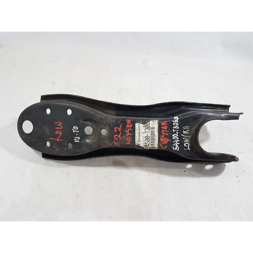 LOWER ARM CABSTAR F.22 RH 54400-T3060