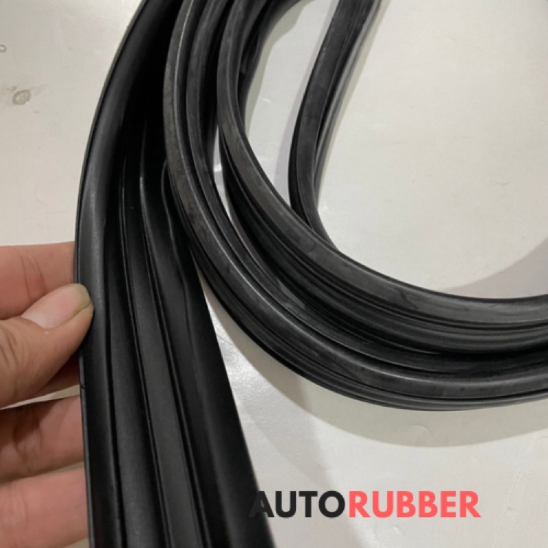 Karet Run Channel Jalur Kaca Avanza All New Xenia All New